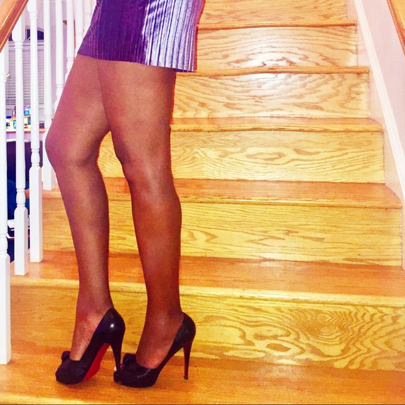 Meet your Posher, Dee-dee - Picture 6 of 13